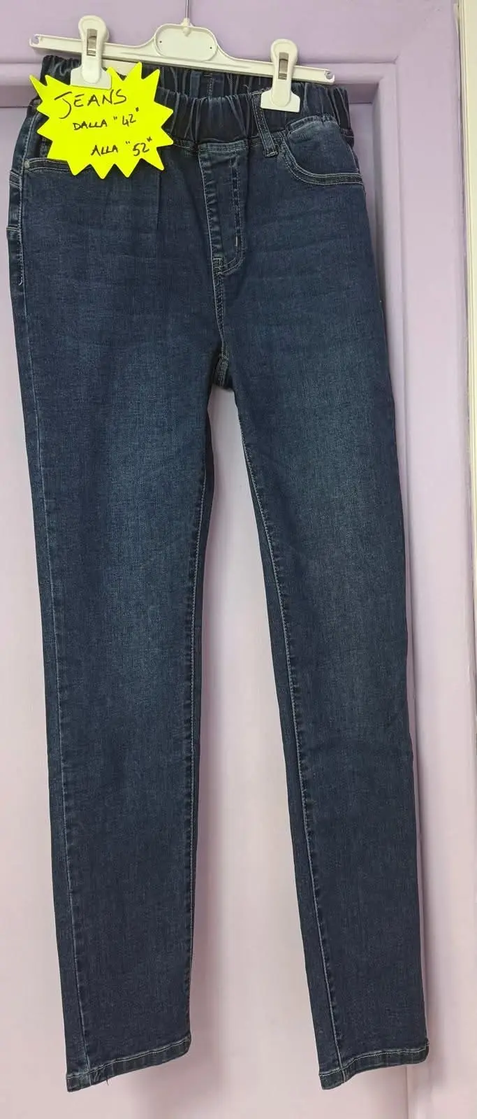 JEANS morbido con elastico
